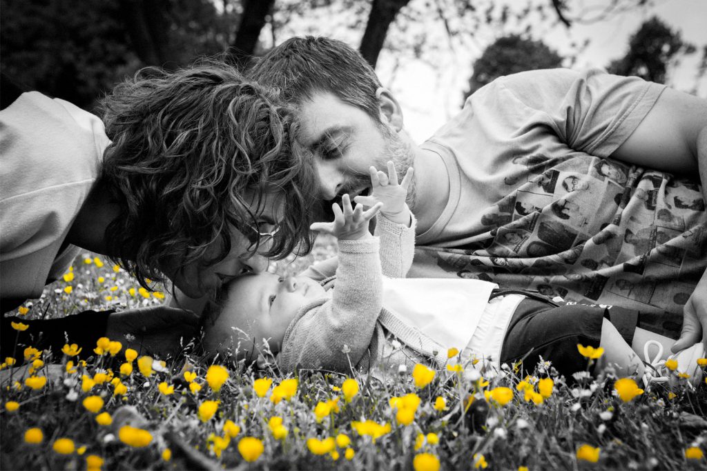 Familia-bebe-parque-flores